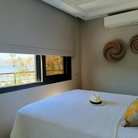 Riva Soeguet Beach Campsite